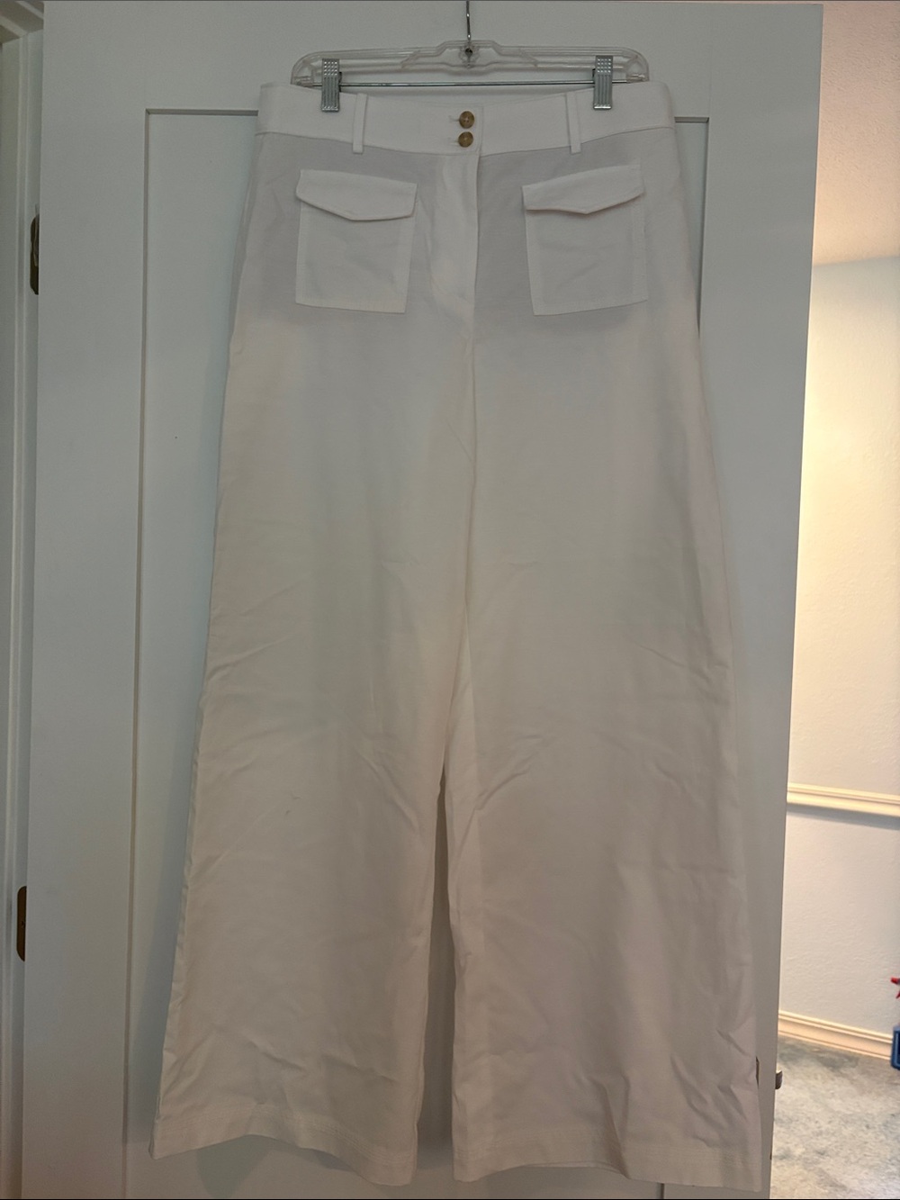 LOFT Cream Wide-Leg High-Rise Pants with Flap Pockets SZ 8